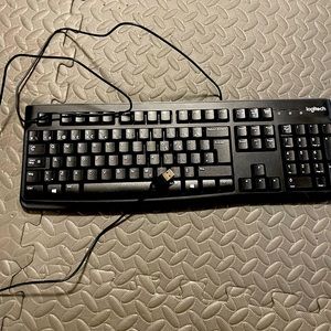 Keyboard logitech